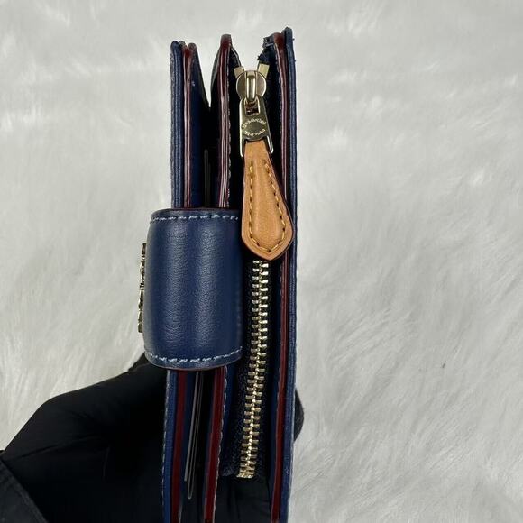 Coach Medium Corner Zip Wallet In Signature Denim CZ344 NWT - Picture 4 of 8